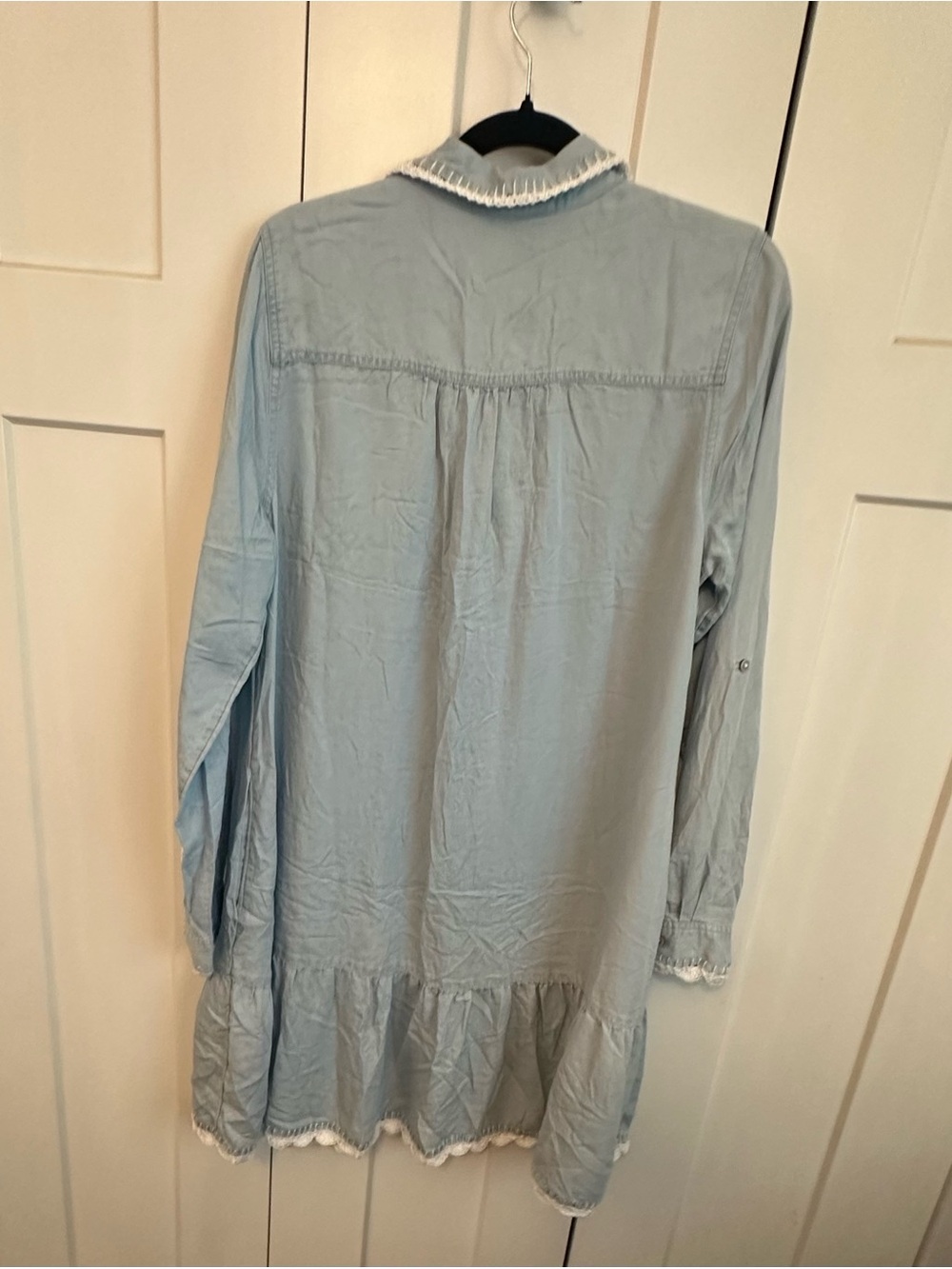 Time and Tru Light Blue Chambray Dress with Hand Crochet-Trim upcycled - Picture 5 of 7